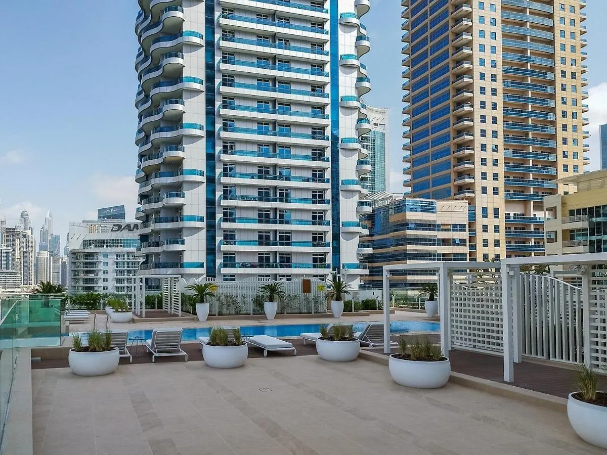 Apartment Elegant 3-Bedrooms In Dubai Marina With Stunning Views!