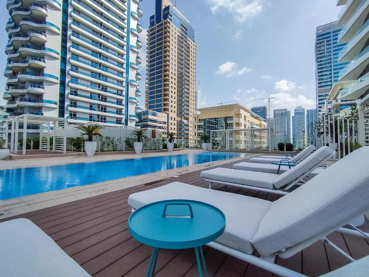 Elegant 3-Bedrooms In Dubai Marina With Stunning Views!