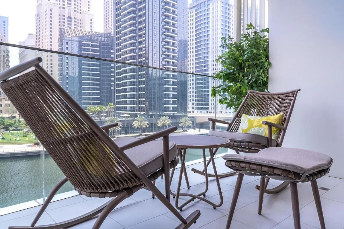 Elegant 3-Bedrooms In Dubai Marina With Stunning Views!