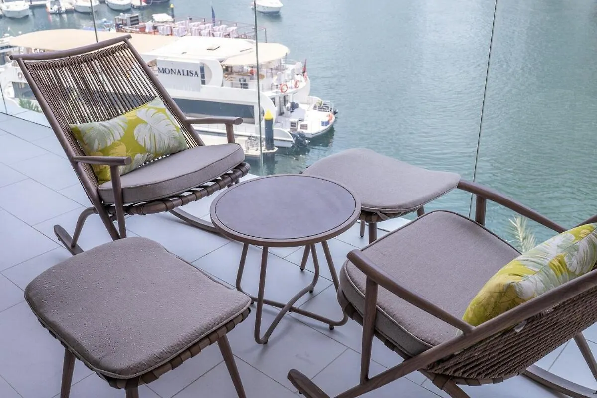 Elegant 3-Bedrooms In Dubai Marina With Stunning Views! 0*,