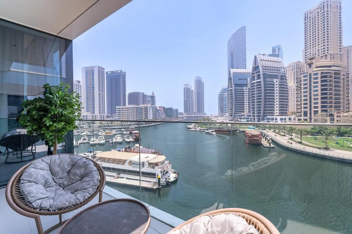 Elegant 3-Bedrooms In Dubai Marina With Stunning Views!
