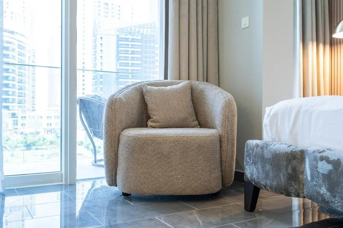 Elegant 3-Bedrooms In Dubai Marina With Stunning Views! 0*,