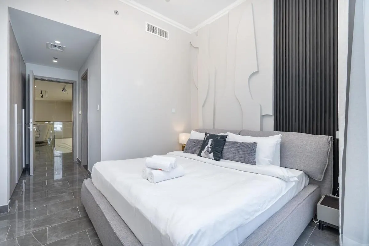 Elegant 3-Bedrooms In Dubai Marina With Stunning Views! United Arab Emirates