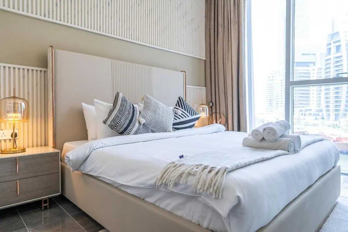 Elegant 3-Bedrooms In Dubai Marina With Stunning Views! Apartment