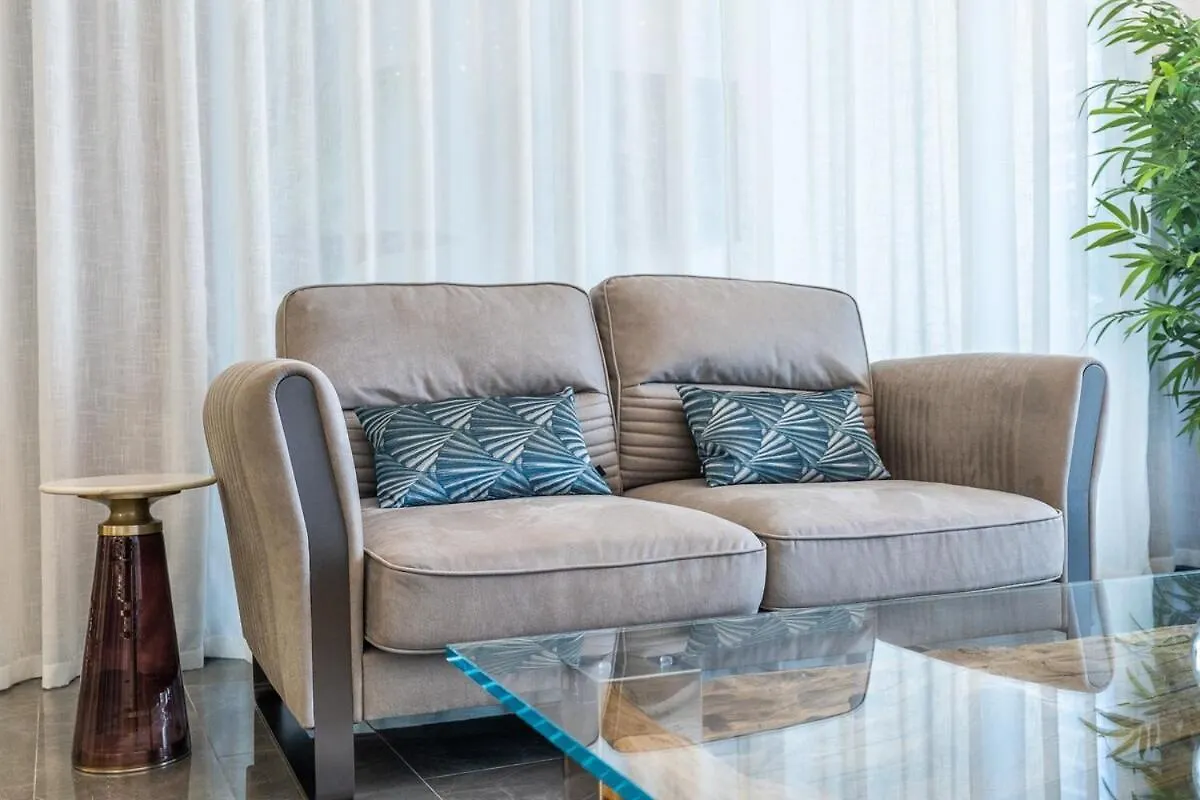 Elegant 3-Bedrooms In Dubai Marina With Stunning Views! 0*,  United Arab Emirates